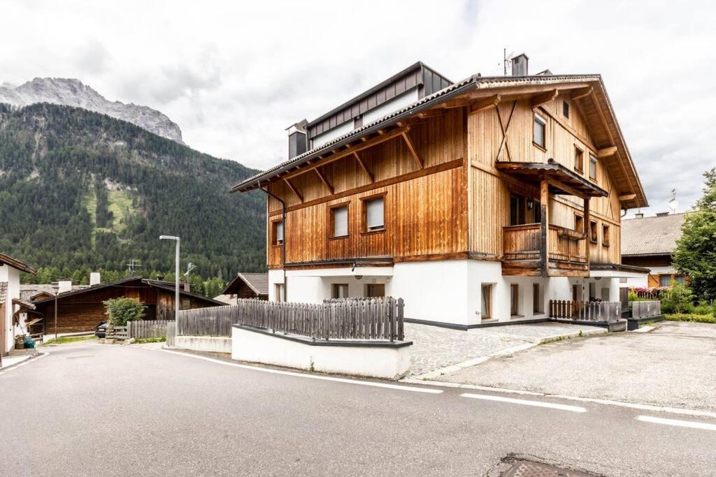 Apartmán Casa Ami Sexten Exteriér fotografie